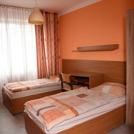 Ubytování Krušnohor Ostrov  Exteriér fotografie
